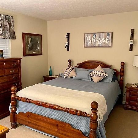 Relaxing Mountain Condo In Gatlinburg With City View ! Luaran gambar